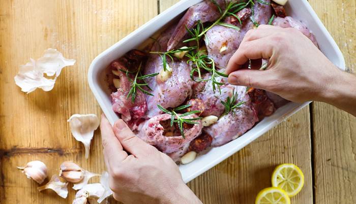 Cum determinam copiii sa manance sanatos?