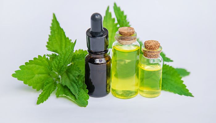 Uleiuri esentiale – ghidul complet