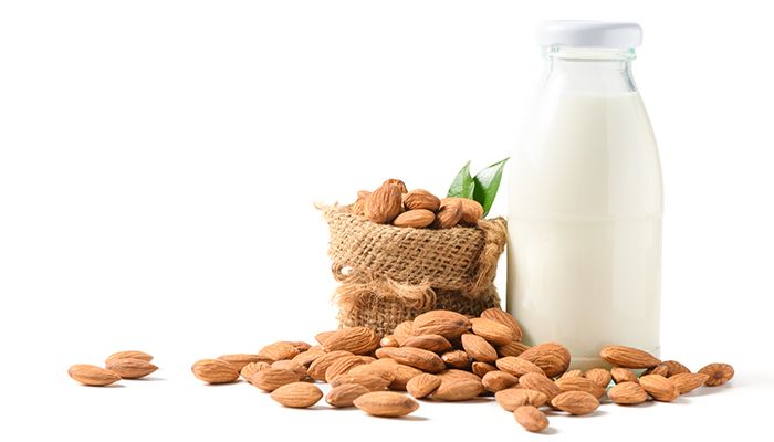 Cel mai bun lapte vegan pe care il poti folosi la cafea