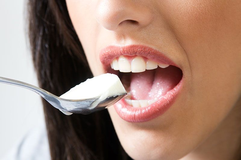 Cum te ajută iaurtul să scapi de respirația urat mirositoare? 11
