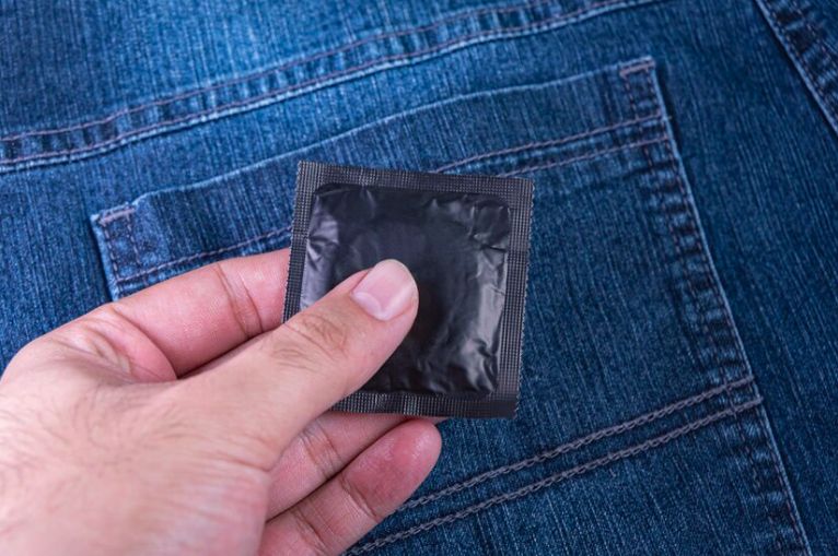 Cum pot fi prevenite bolile cu transmitere sexuală