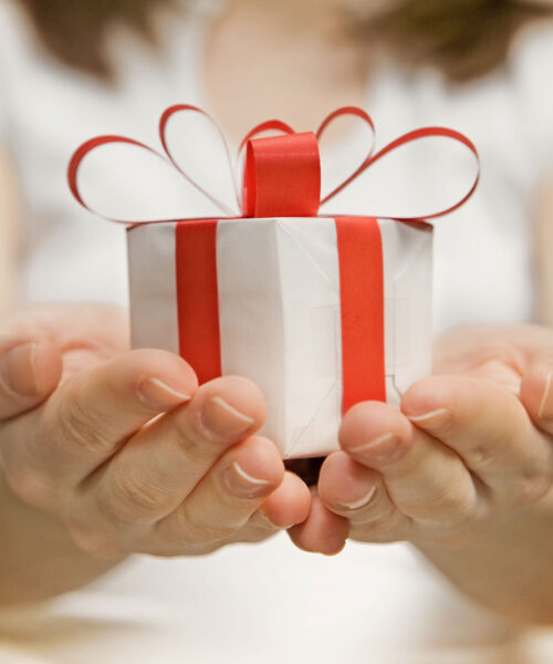 De ce sa oferim cadouri personalizate?