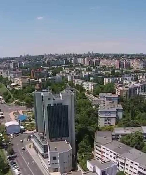 Care sunt condițiile meteo în Galați pe parcursul anului?