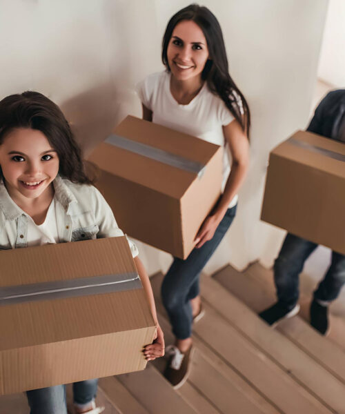 De ce închiriază bucureștenii boxe de depozitare?