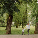 Cele mai bune zone din București în care să te muți când vrei acces la spații verzi