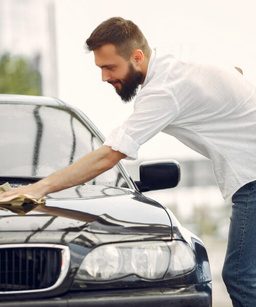 Cum să Protejezi Exteriorul unei Mașini: Sfaturi și Strategii Eficiente