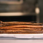 Cum să introduci mai mult pește în dieta zilnică? De la peștele la conservă, la cel congelat