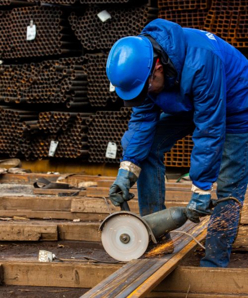 Cum se folosește oțelul în construcții?