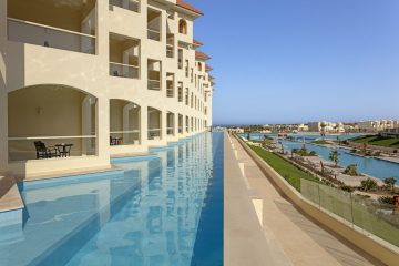 Cum sunt camerele swim-up la Xanadu și merită banii în plus?