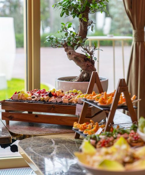 TUYA Bucharest aduce experiența fine dining direct în confortul casei și al biroului